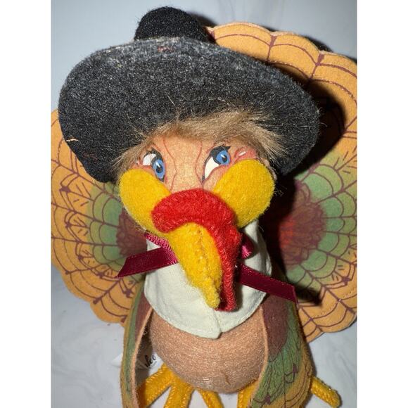 Annalee Thanksgiving Turkey Pilgrim Centerpiece Retired Fall Decor 8 inch 2008 - Picture 2 of 3